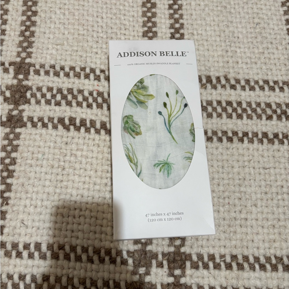 Addison Belle Swaddle - Picture 2 of 2